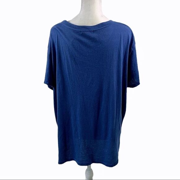 Sundry NWOT Blue You & Moi T Shirt Size 1 (S) - Picture 2 of 9